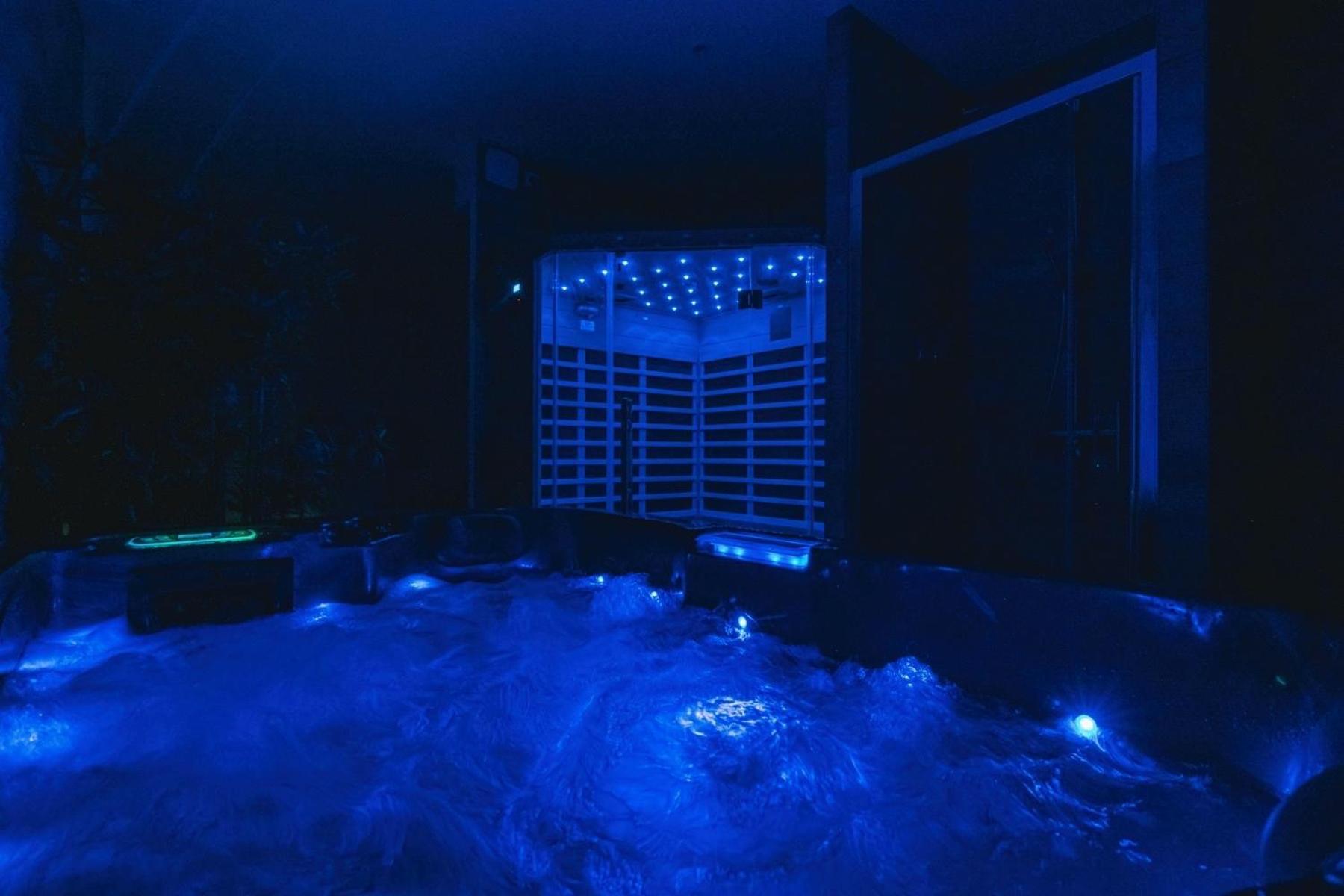 Spa Appartement O Temps Suspendu Reims Centre Sauna Et Jacuzzi Dış mekan fotoğraf